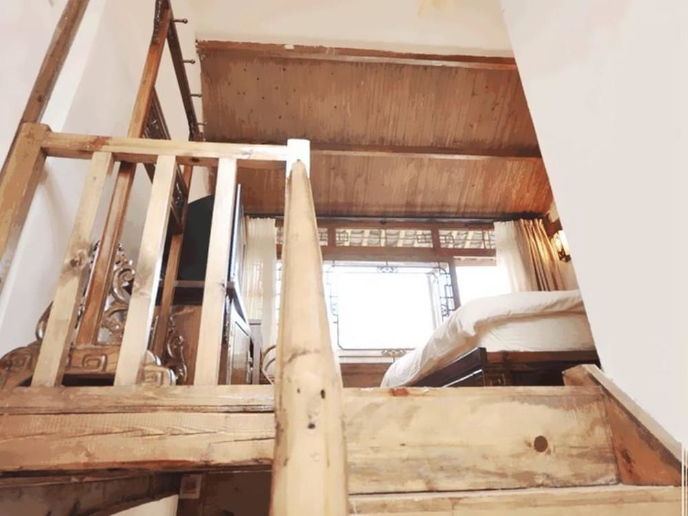 ليجيانغ Golden Waterfront Inn المظهر الخارجي الصورة