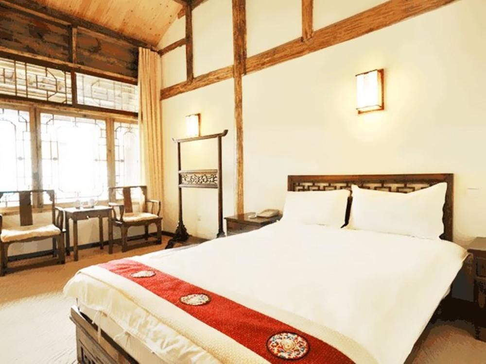 ليجيانغ Golden Waterfront Inn المظهر الخارجي الصورة